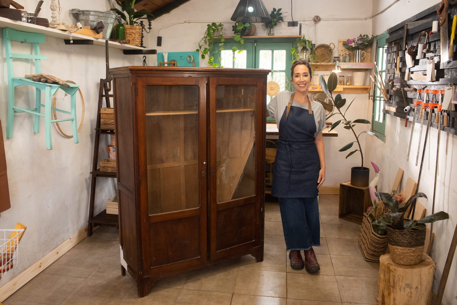 MC LRDM4 EP 05 ROPERO ALACENA HI 4 scaled