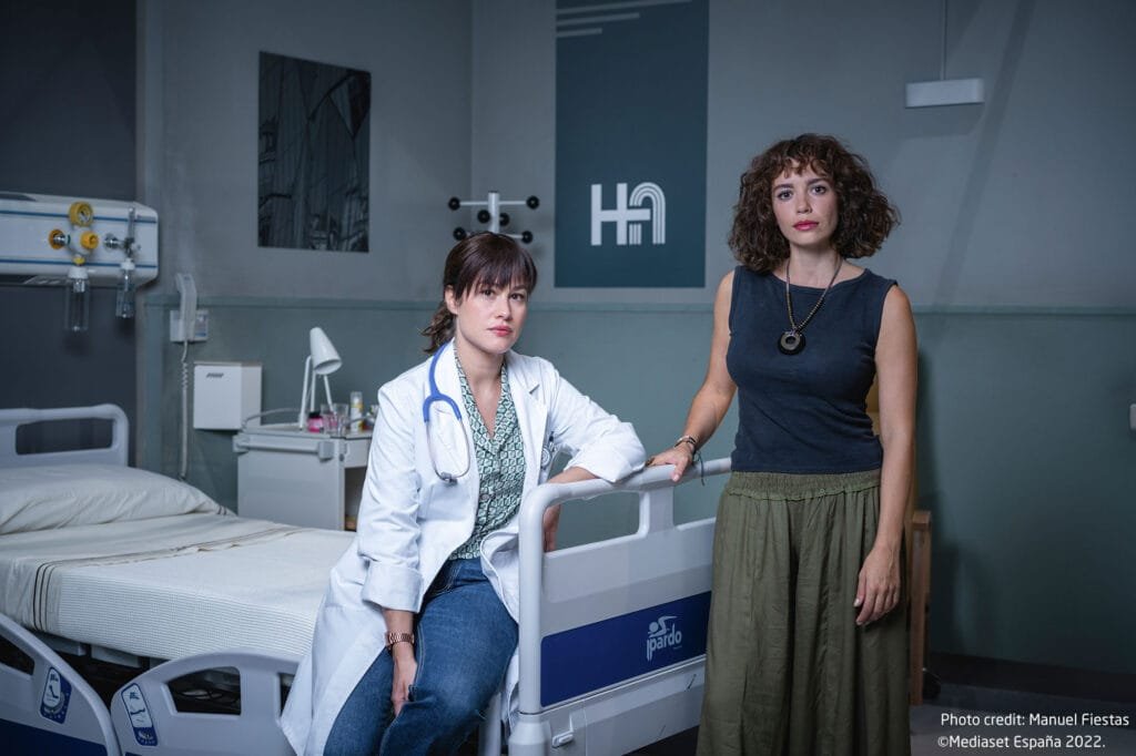 MADRES 2 Olivia Aida Folch y 113 Noemi Carol Rovira 04©josealbertopuertas