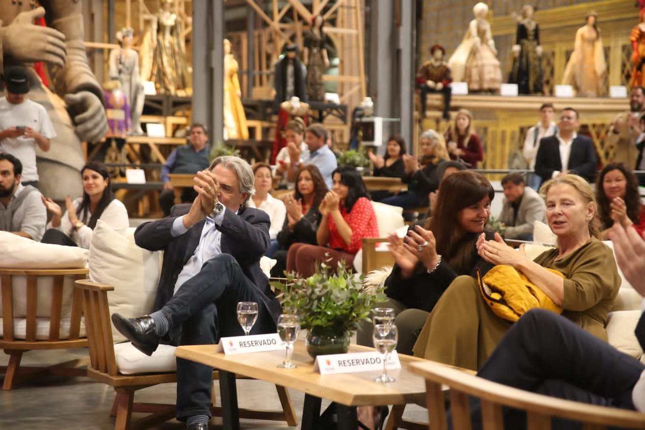 Lanzamiento de la Fiesta Nacional del Chamame en el Colon Fabrica 1