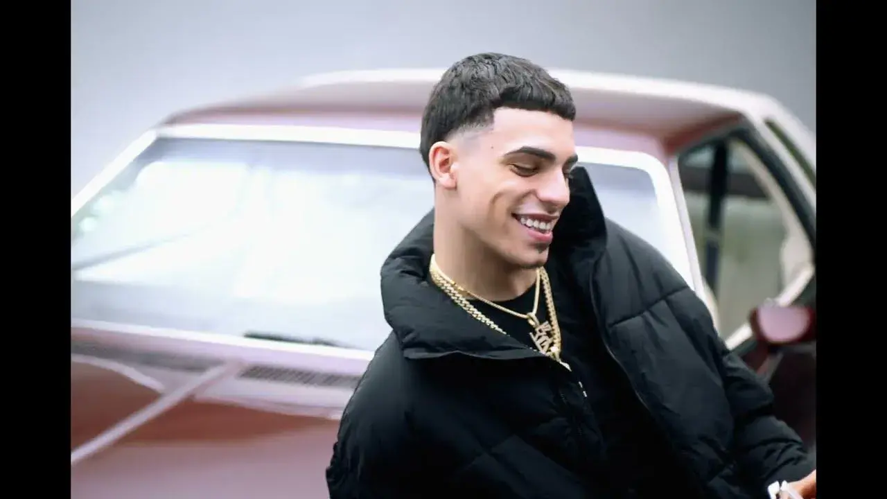 Luar La L celebra su primera nominación a Premios Juventud 2024 - Con ...